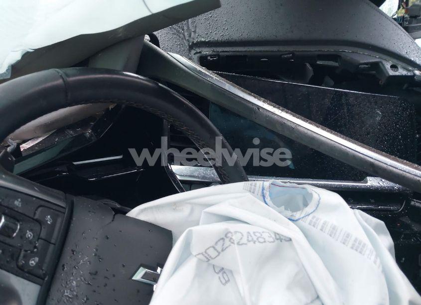 Photo 7 of 2022 Chevrolet Silverado 1500 4WD SHORT BED LT TRAIL BOSS (VIN 3GCUDFED0NG647859)