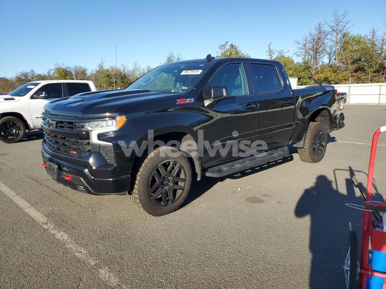 2024 CHEV SILV1500 4WD (VIN 3GCUDFED0RG136786) main photo