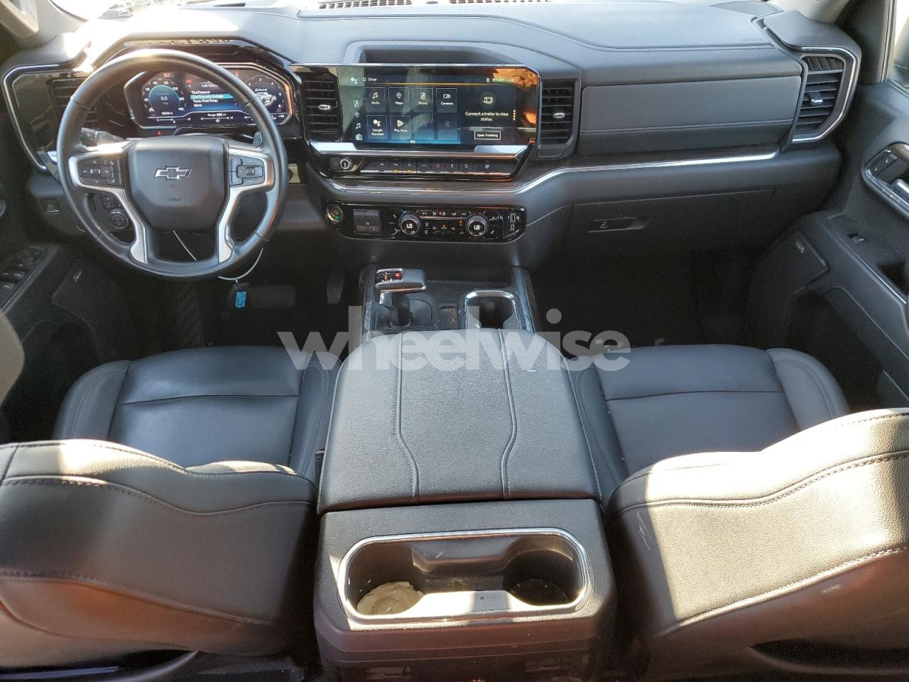 Photo 8 of 2024 CHEV SILV1500 4WD (VIN 3GCUDFED0RG136786)