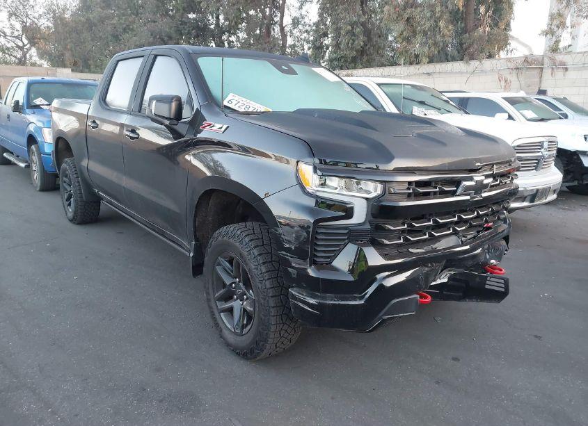 2023 Chevrolet Silverado 1500 4WD SHORT BED LT TRAIL BOSS (VIN 3GCUDFED1PG319448) main photo