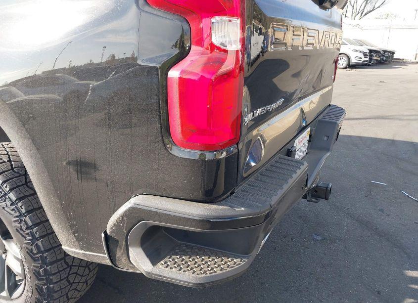Photo 19 of 2023 Chevrolet Silverado 1500 4WD SHORT BED LT TRAIL BOSS (VIN 3GCUDFED1PG319448)