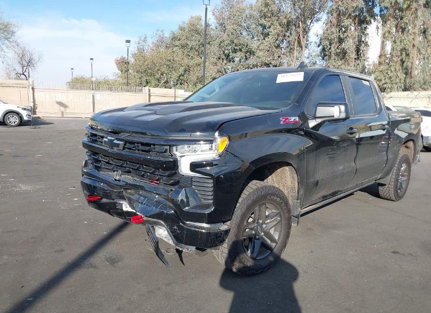 Photo 6 of 2023 Chevrolet Silverado 1500 4WD SHORT BED LT TRAIL BOSS (VIN 3GCUDFED1PG319448)