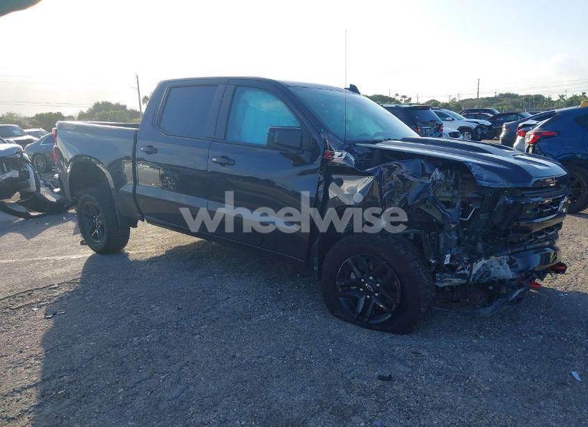 2024 Chevrolet Silverado 1500 4WD SHORT BED LT TRAIL BOSS (VIN 3GCUDFED1RG158408) main photo