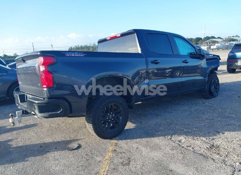 Photo 4 of 2024 Chevrolet Silverado 1500 4WD SHORT BED LT TRAIL BOSS (VIN 3GCUDFED1RG158408)