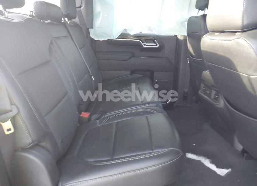 Photo 8 of 2024 Chevrolet Silverado 1500 4WD SHORT BED LT TRAIL BOSS (VIN 3GCUDFED1RG158408)