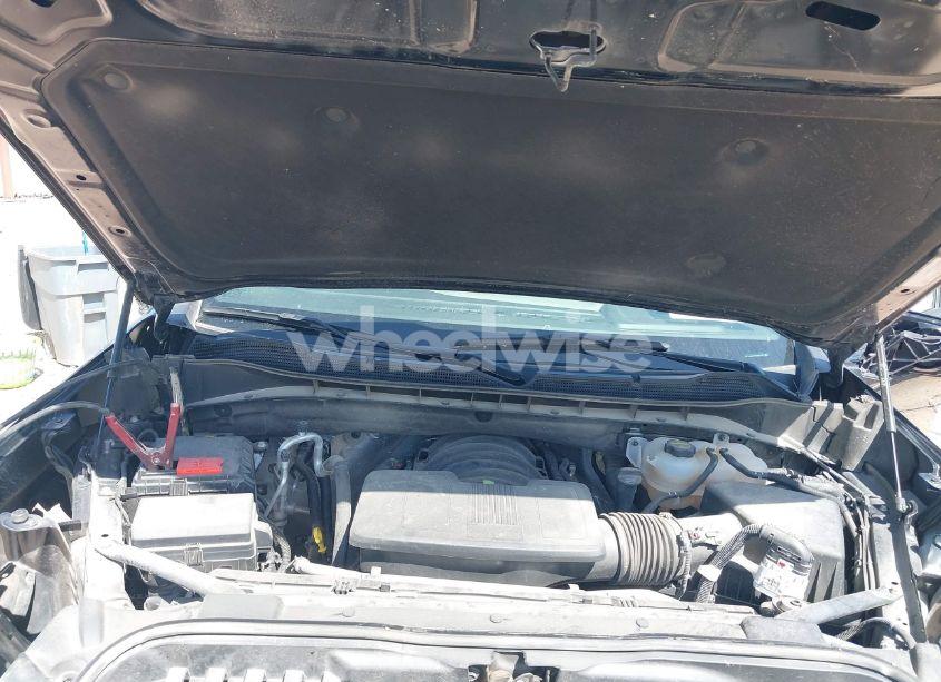 Photo 10 of 2024 Chevrolet Silverado 1500 4WD SHORT BED LT TRAIL BOSS (VIN 3GCUDFED1RG287720)