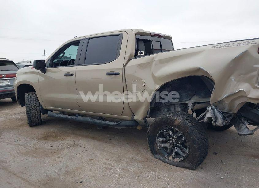 Photo 13 of 2022 Chevrolet Silverado 1500 4WD SHORT BED LT TRAIL BOSS (VIN 3GCUDFED4NG518510)