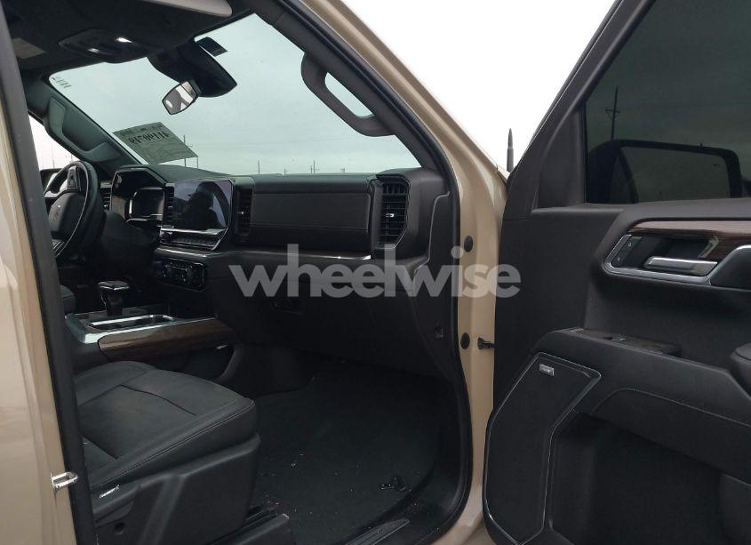 Photo 5 of 2022 Chevrolet Silverado 1500 4WD SHORT BED LT TRAIL BOSS (VIN 3GCUDFED4NG518510)