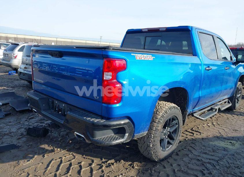 Photo 4 of 2022 Chevrolet Silverado 1500 4WD SHORT BED LT TRAIL BOSS (VIN 3GCUDFED4NG597676)