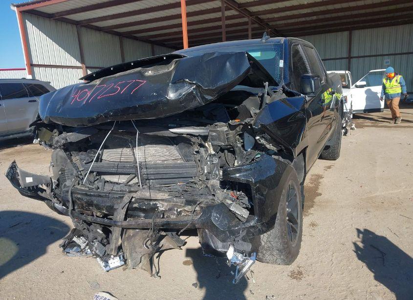 Photo 2 of 2022 Chevrolet Silverado 1500 4WD SHORT BED LT TRAIL BOSS (VIN 3GCUDFED5NG620365)