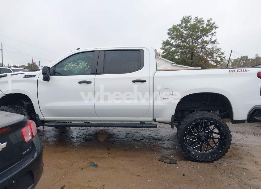 Photo 14 of 2022 Chevrolet Silverado 1500 4WD SHORT BED LT TRAIL BOSS (VIN 3GCUDFED5NG643399)