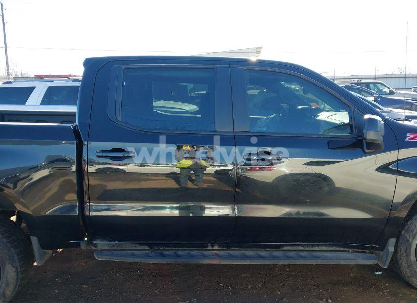 Photo 13 of 2022 Chevrolet Silverado 1500 4WD SHORT BED LT TRAIL BOSS (VIN 3GCUDFED6NG682616)