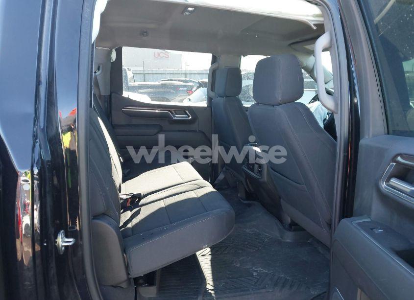 Photo 8 of 2022 Chevrolet Silverado 1500 4WD SHORT BED LT TRAIL BOSS (VIN 3GCUDFED6NG682616)