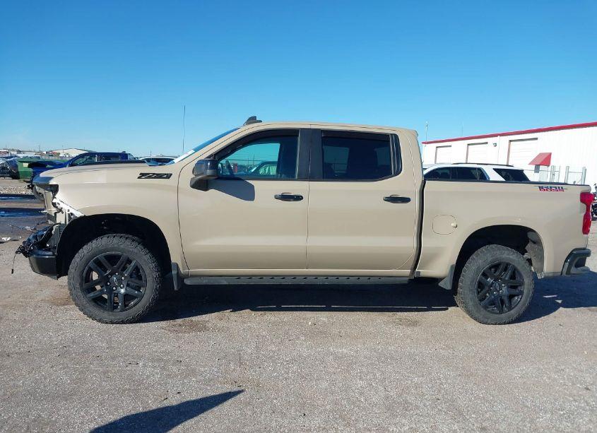 Photo 15 of 2023 Chevrolet Silverado 1500 4WD SHORT BED LT TRAIL BOSS (VIN 3GCUDFED6PG137633)