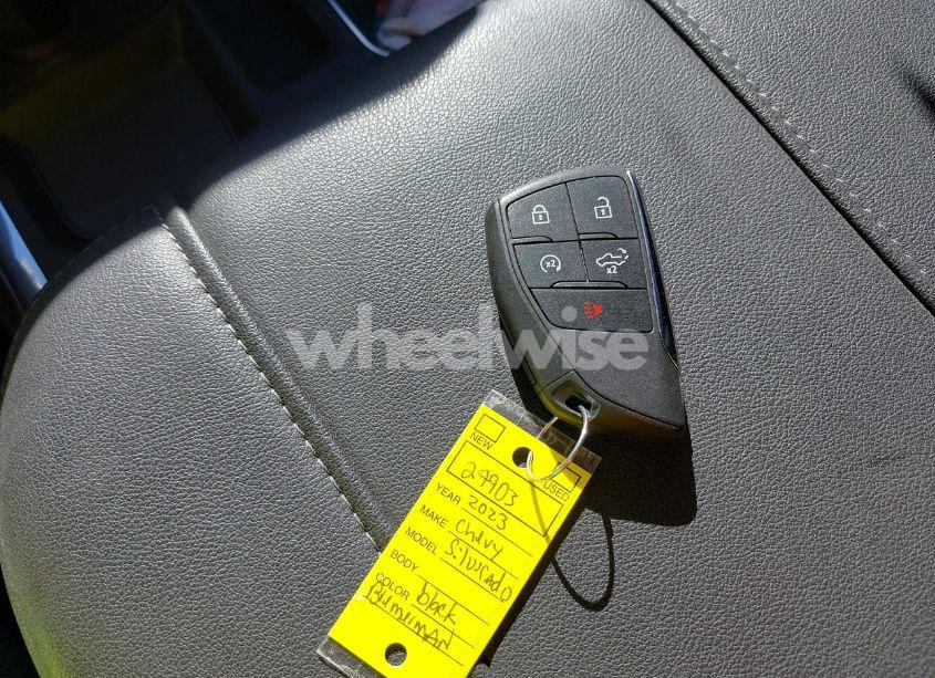 Photo 11 of 2023 Chevrolet Silverado 1500 4WD SHORT BED LT TRAIL BOSS (VIN 3GCUDFED6PG158644)