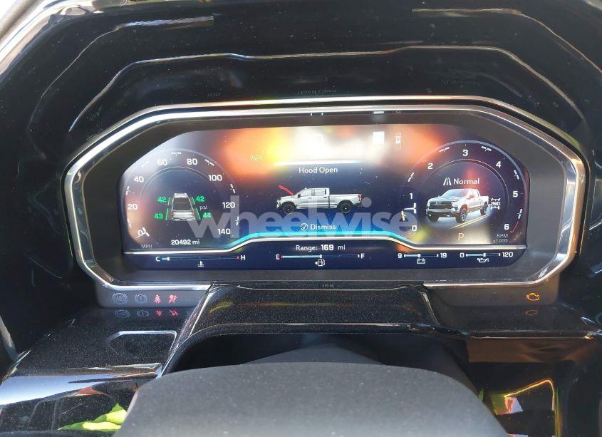 Photo 7 of 2023 Chevrolet Silverado 1500 4WD SHORT BED LT TRAIL BOSS (VIN 3GCUDFED6PG158644)