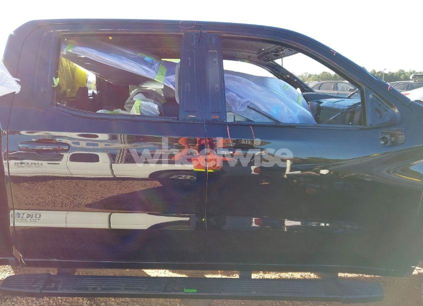 Photo 13 of 2024 Chevrolet Silverado 1500 4WD SHORT BED LT TRAIL BOSS (VIN 3GCUDFED6RG200734)