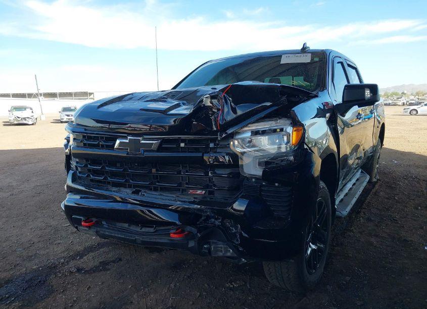 Photo 2 of 2023 Chevrolet Silverado 1500 4WD SHORT BED LT TRAIL BOSS (VIN 3GCUDFED8PG322413)