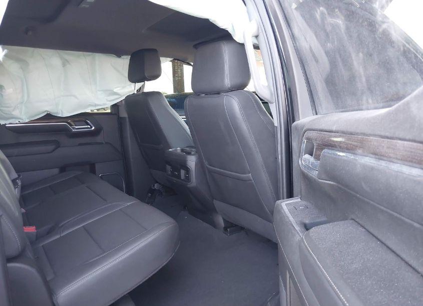 Photo 8 of 2023 Chevrolet Silverado 1500 4WD SHORT BED LT TRAIL BOSS (VIN 3GCUDFED8PG322413)