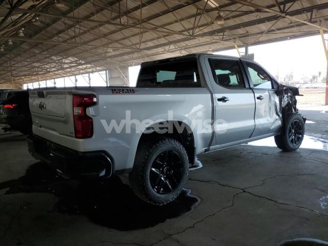 Photo 3 of 2022 CHEVROLET SILVERADO K1500 LT TRAIL BOSS (VIN 3GCUDFED9NG617694)