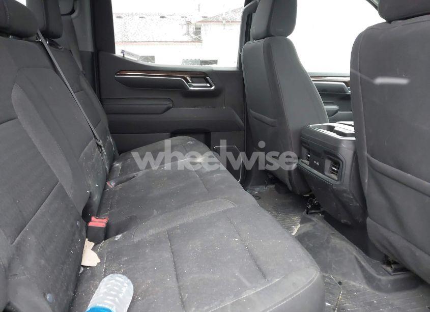 Photo 8 of 2022 Chevrolet Silverado 1500 4WD SHORT BED LT TRAIL BOSS (VIN 3GCUDFED9NG690371)