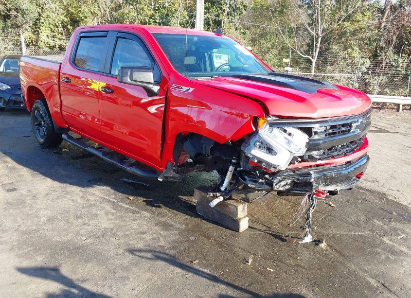 2023 Chevrolet Silverado 1500 4WD SHORT BED LT TRAIL BOSS (VIN 3GCUDFED9PG260309) main photo