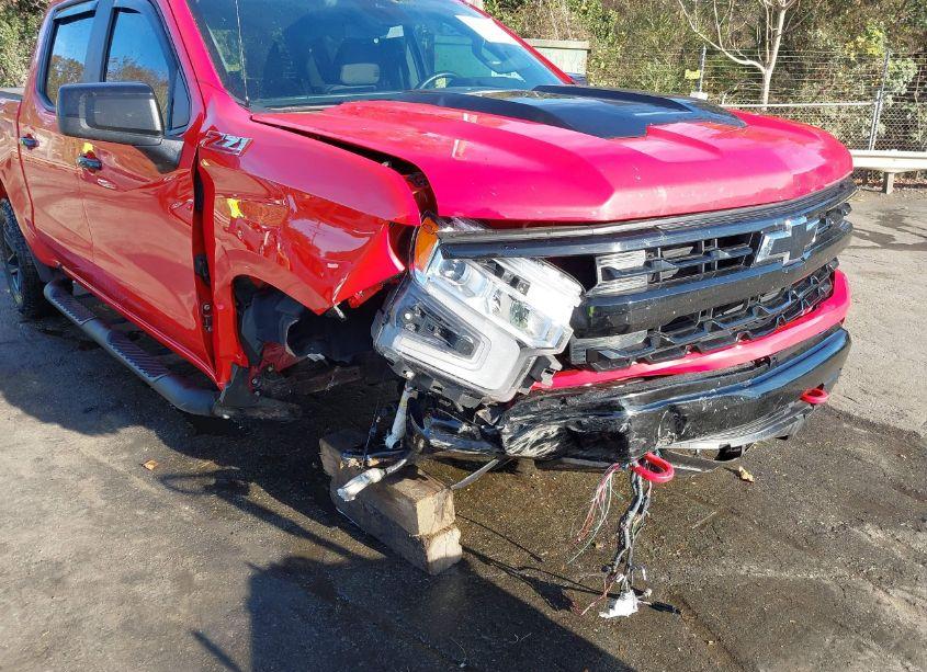 Photo 6 of 2023 Chevrolet Silverado 1500 4WD SHORT BED LT TRAIL BOSS (VIN 3GCUDFED9PG260309)