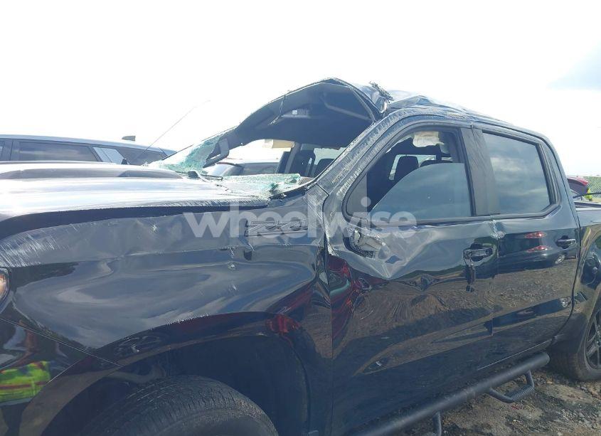 Photo 6 of 2022 Chevrolet Silverado 1500 4WD SHORT BED LT TRAIL BOSS (VIN 3GCUDFEDXNG527387)