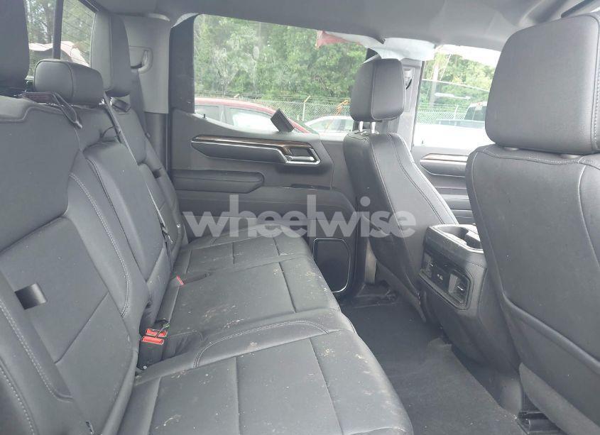 Photo 8 of 2022 Chevrolet Silverado 1500 4WD SHORT BED LT TRAIL BOSS (VIN 3GCUDFEDXNG527387)