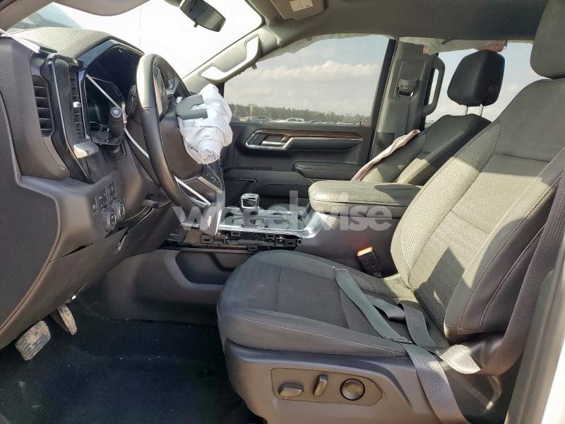 Photo 7 of 2024 CHEVROLET SILVERADO K1500 LT TRAIL BOSS (VIN 3GCUDFEDXRG283469)