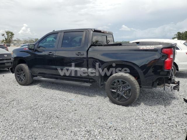 Photo 2 of 2024 CHEVROLET SILVERADO K1500 LT TRAIL BOSS (VIN 3GCUDFEL3RG155887)