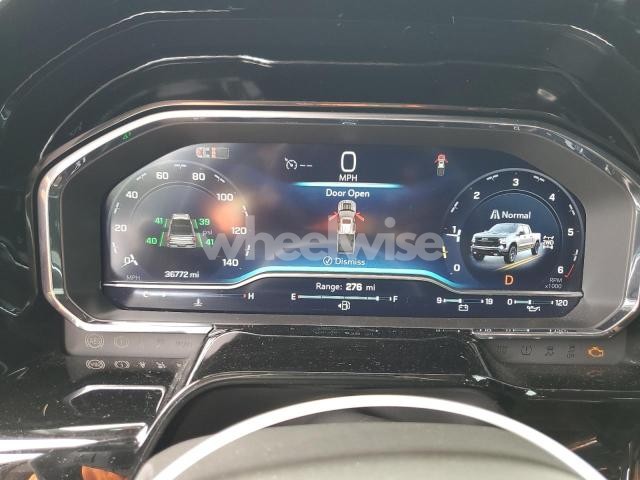 Photo 8 of 2024 CHEVROLET SILVERADO K1500 LT TRAIL BOSS (VIN 3GCUDFEL3RG155887)