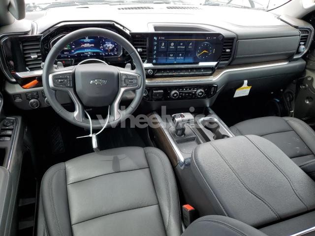 Photo 9 of 2024 CHEVROLET SILVERADO K1500 LT TRAIL BOSS (VIN 3GCUDFEL3RG155887)