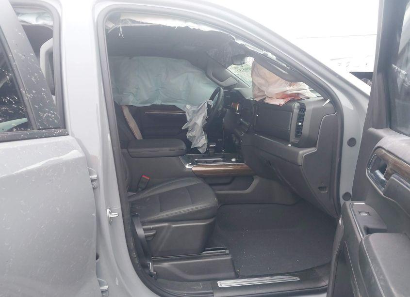 Photo 5 of 2024 Chevrolet Silverado 1500 4WD SHORT BED LT TRAIL BOSS (VIN 3GCUDFEL8RG220782)