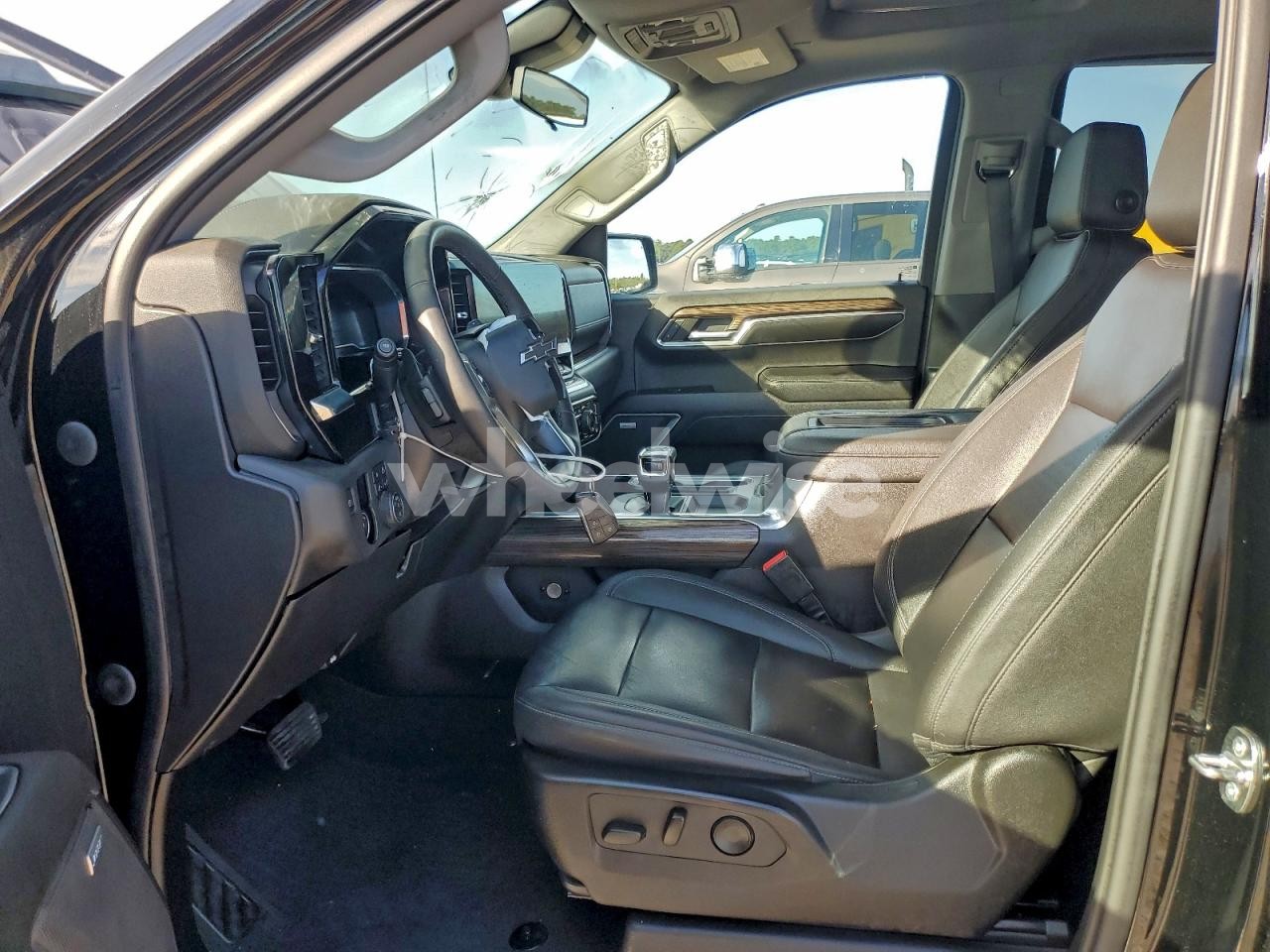 Photo 7 of 2022 CHEVROLET SILVERADO K1500 LT TRAIL BOSS (VIN 3GCUDFET4NG566662)