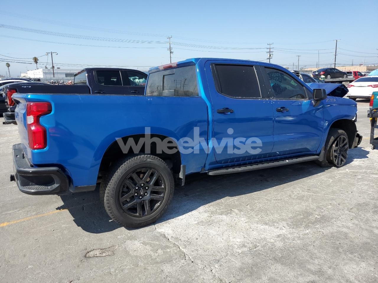 Photo 3 of 2022 CHEVROLET SILVERADO K1500 LT TRAIL BOSS (VIN 3GCUDFET8NG622523)