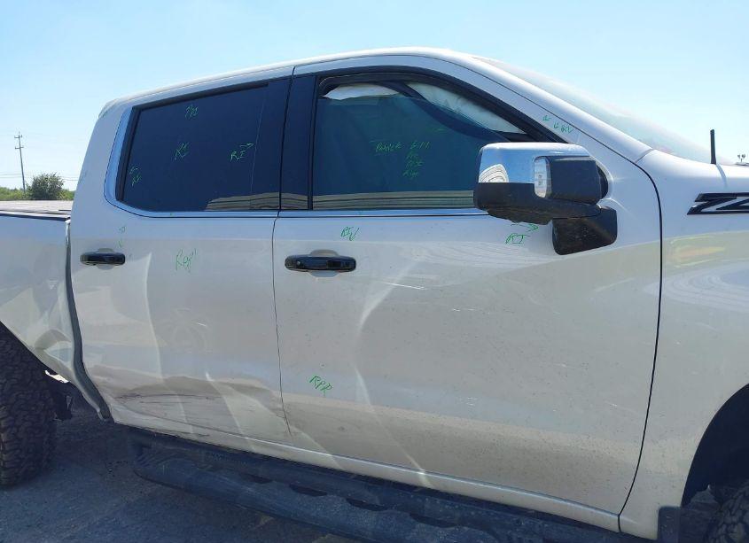 Photo 12 of 2023 Chevrolet Silverado 1500 4WD SHORT BED LTZ (VIN 3GCUDGE82PG267188)