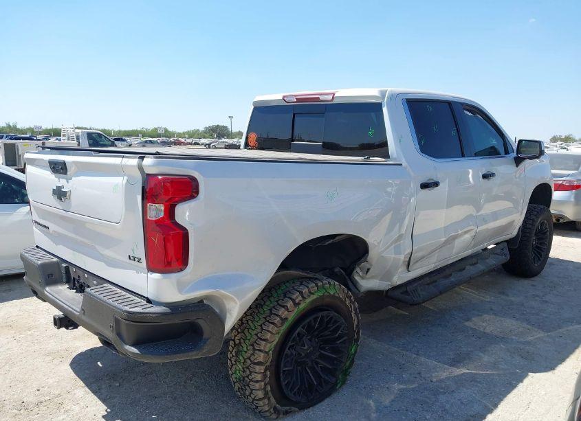 Photo 4 of 2023 Chevrolet Silverado 1500 4WD SHORT BED LTZ (VIN 3GCUDGE82PG267188)