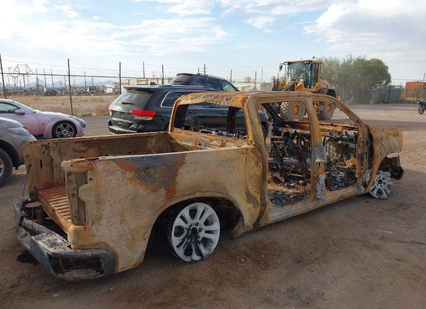 Photo 4 of 2023 Chevrolet Silverado 1500 4WD SHORT BED LTZ (VIN 3GCUDGE84PG185219)