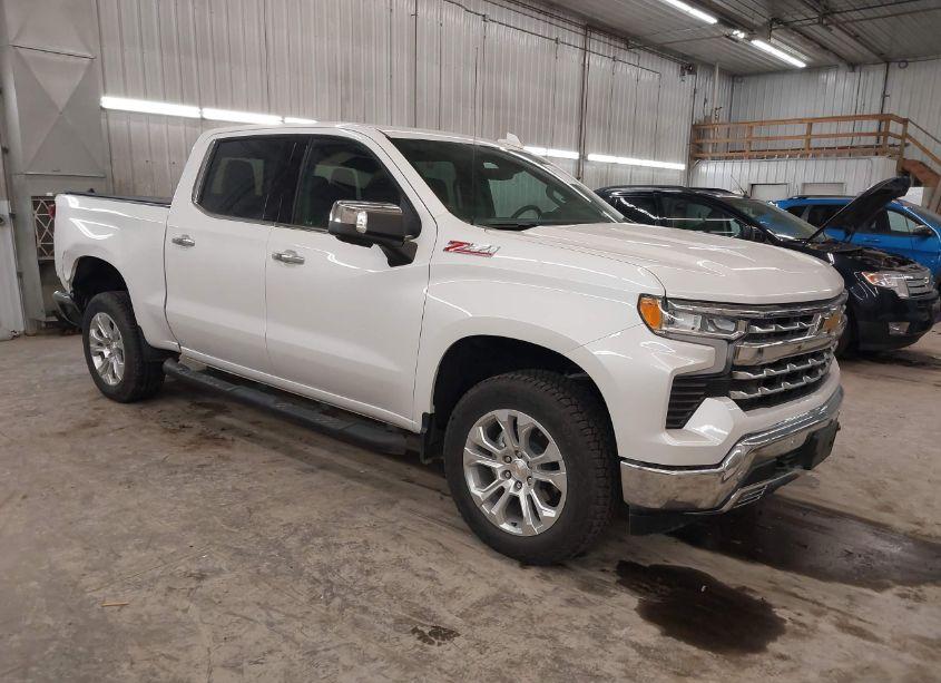 2024 Chevrolet Silverado 1500 4WD SHORT BED LTZ (VIN 3GCUDGED8RG406689) main photo