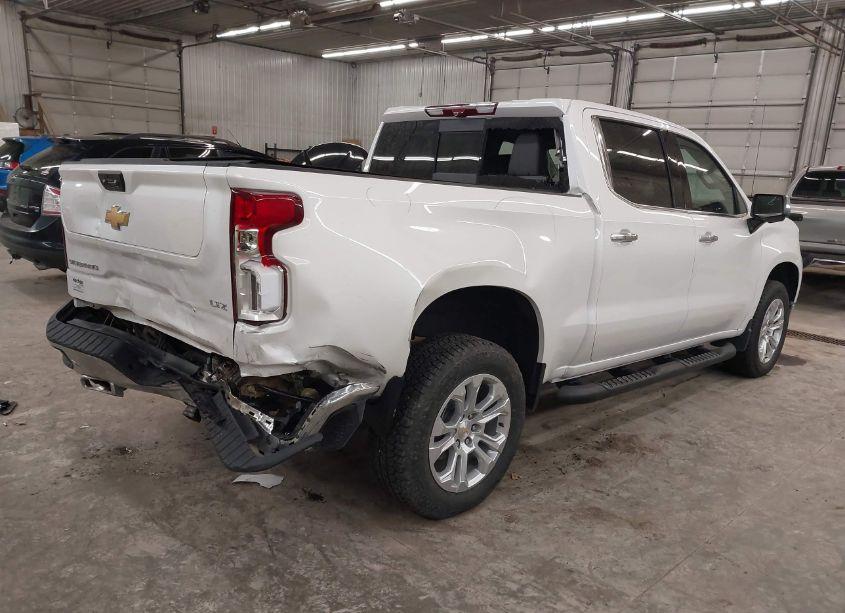 Photo 4 of 2024 Chevrolet Silverado 1500 4WD SHORT BED LTZ (VIN 3GCUDGED8RG406689)