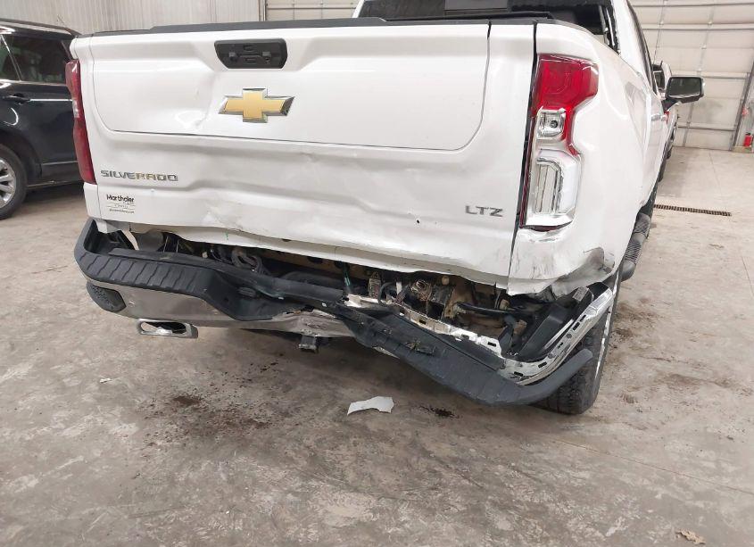 Photo 6 of 2024 Chevrolet Silverado 1500 4WD SHORT BED LTZ (VIN 3GCUDGED8RG406689)