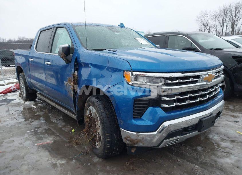 2022 Chevrolet Silverado 1500 4WD SHORT BED LTZ (VIN 3GCUDGET2NG668872) main photo