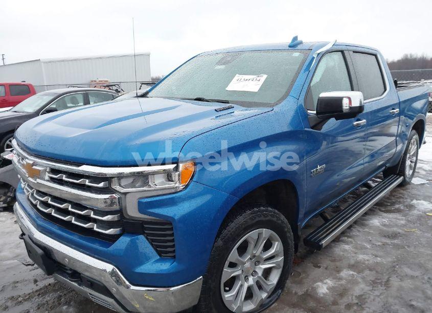 Photo 2 of 2022 Chevrolet Silverado 1500 4WD SHORT BED LTZ (VIN 3GCUDGET2NG668872)