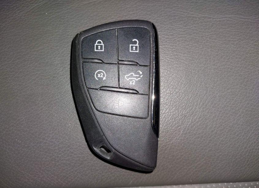 Photo 11 of 2024 Chevrolet Silverado 1500 4WD SHORT BED ZR2 (VIN 3GCUDHEL1RG137593)