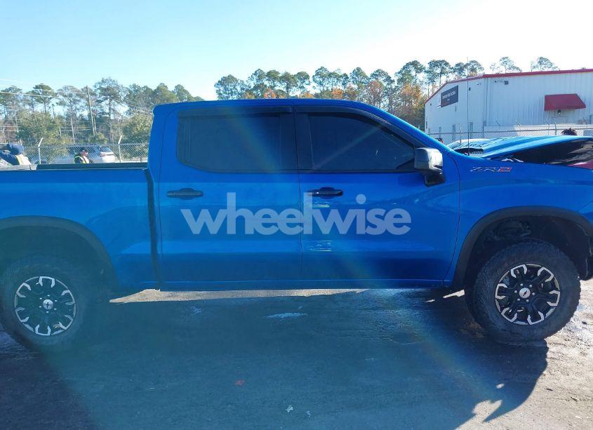 Photo 13 of 2022 Chevrolet Silverado 1500 4WD SHORT BED ZR2 (VIN 3GCUDHEL3NG519943)