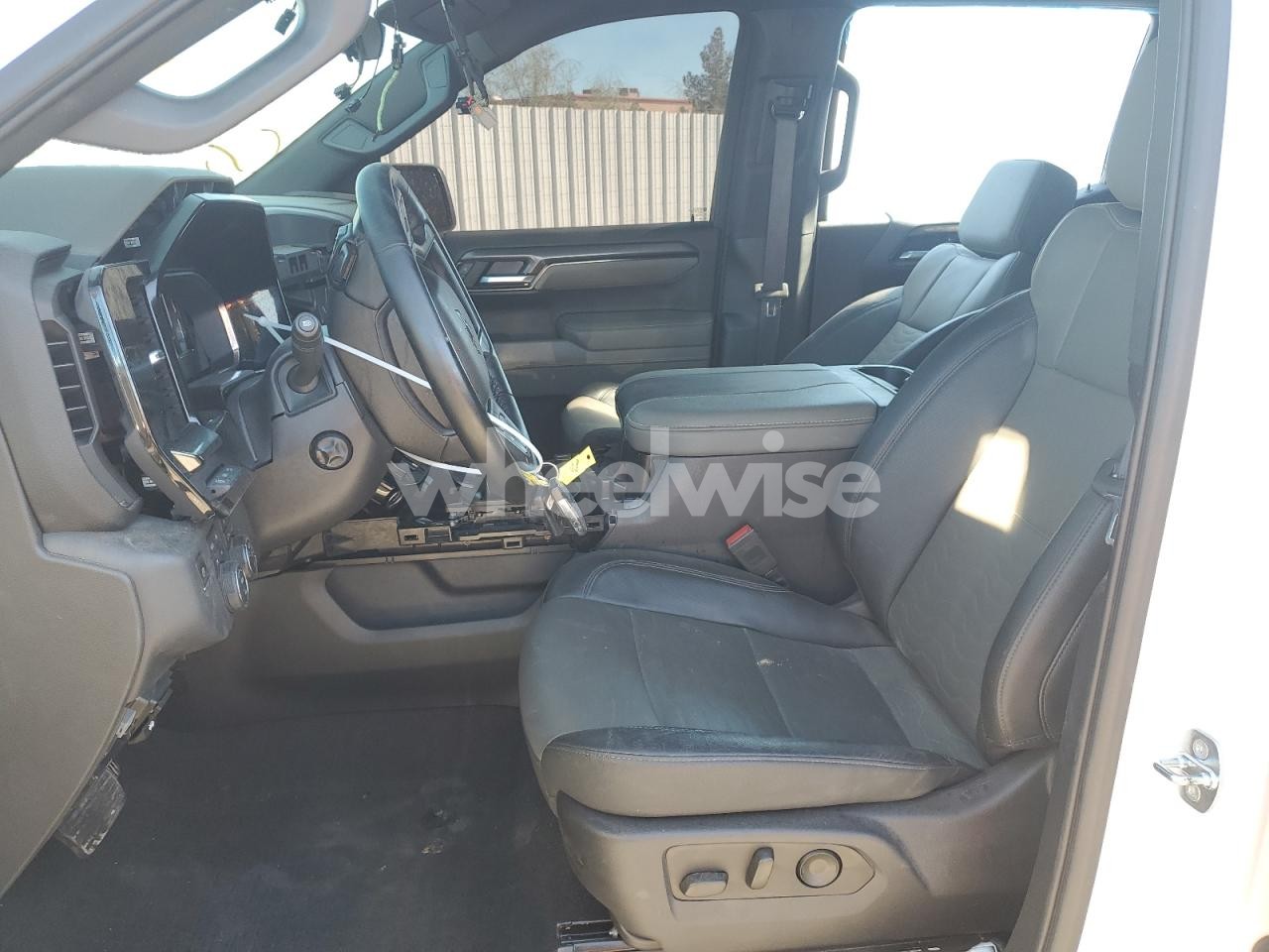 Photo 7 of 2023 CHEVROLET SILVERADO K1500 ZR2 (VIN 3GCUDHEL3PG226353)