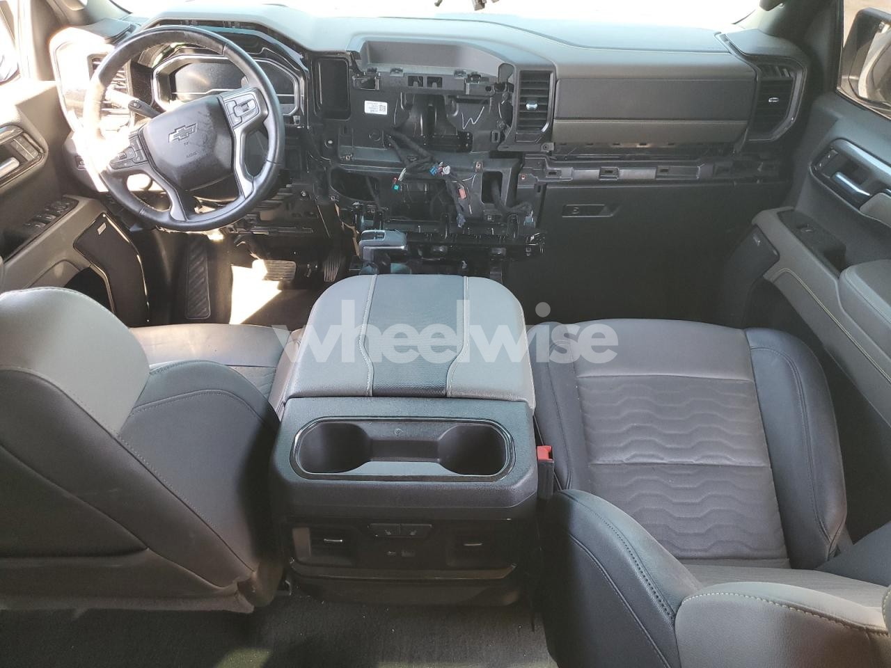 Photo 8 of 2023 CHEVROLET SILVERADO K1500 ZR2 (VIN 3GCUDHEL3PG226353)