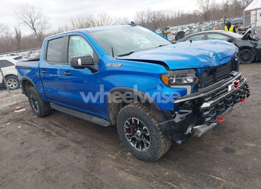 2022 Chevrolet Silverado 1500 4WD SHORT BED ZR2 (VIN 3GCUDHEL4NG587989) main photo