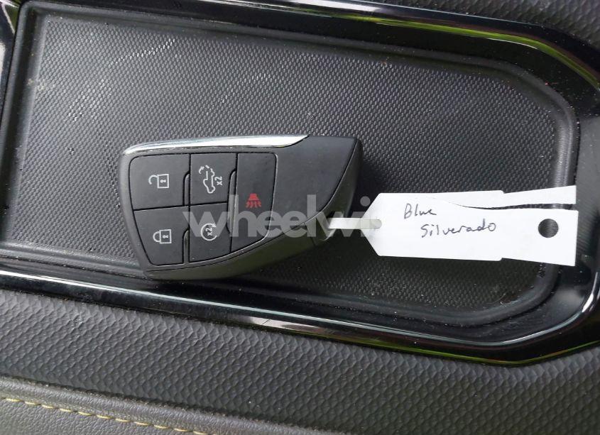 Photo 11 of 2022 Chevrolet Silverado 1500 4WD SHORT BED ZR2 (VIN 3GCUDHEL4NG587989)